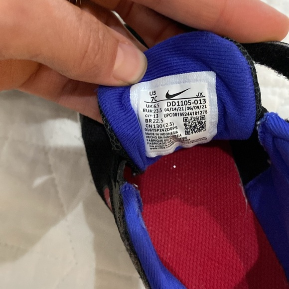 Toddler Nike Revolution Sneakers - Picture 6 of 6